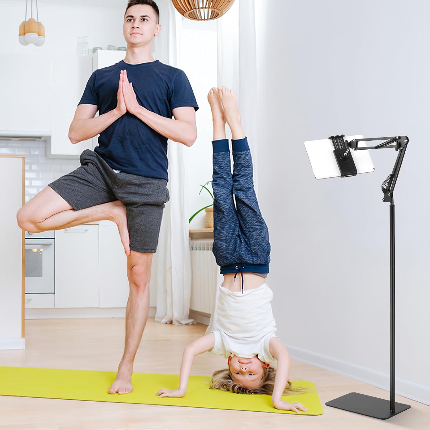 Adjustable Phone Floor Stand 135cm Black with Rotatable Arm for Tablet and Cellphone Mount, Universal Height Adjustable Holder for Recording and Bed Use