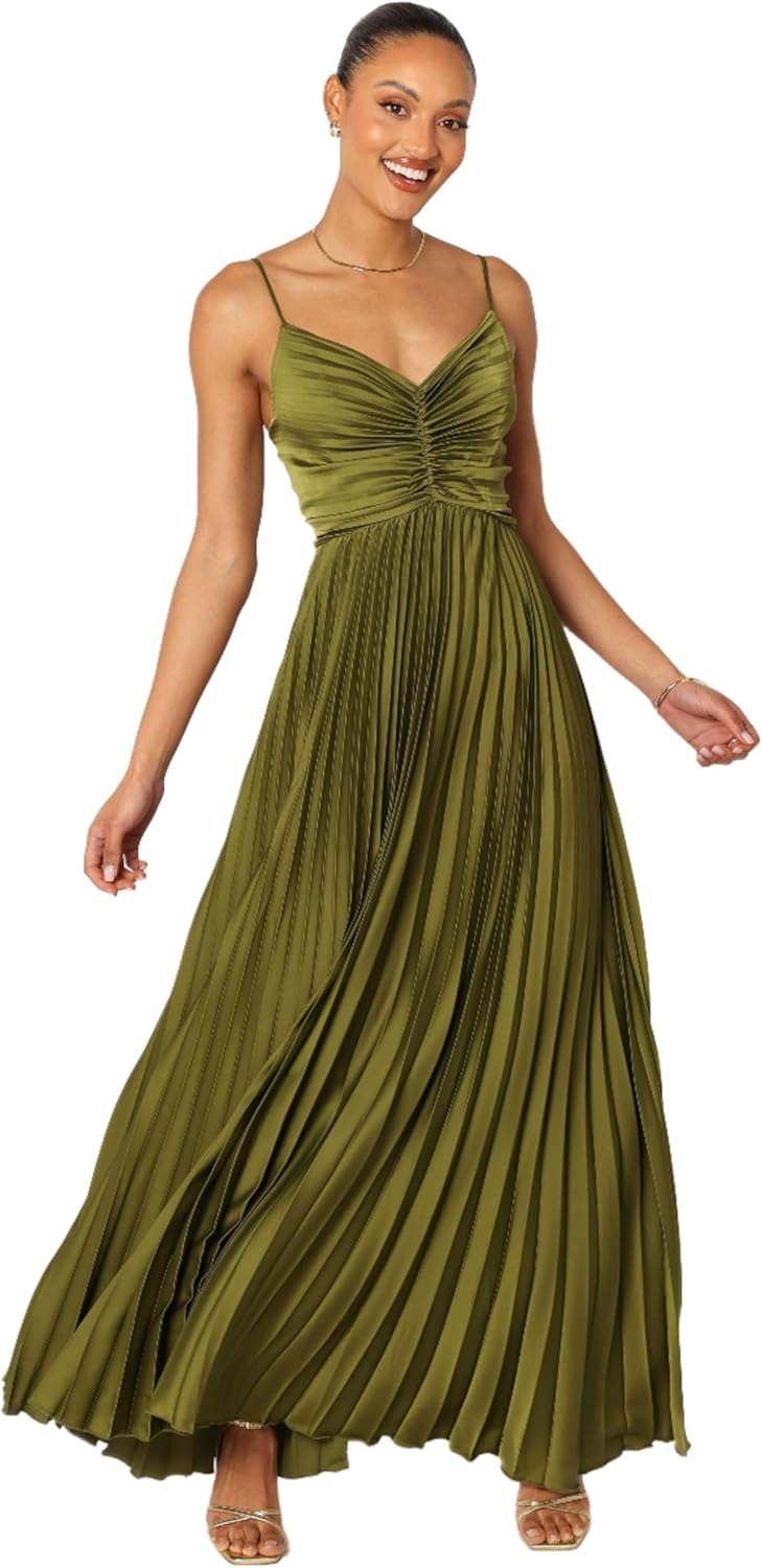 Petal & Pup Womens Naira Pleated Maxi Dress