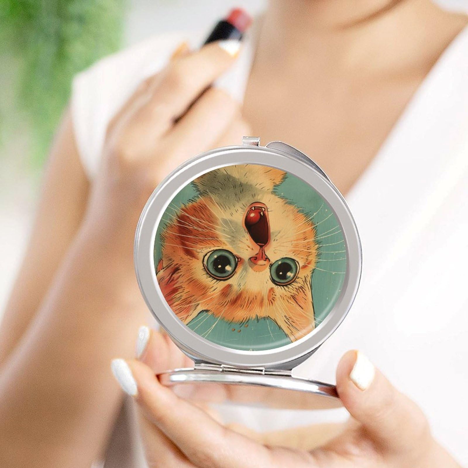 Amazon.com: DuduYH Retro Scared Kitten Compact Mirror Vintage Cute