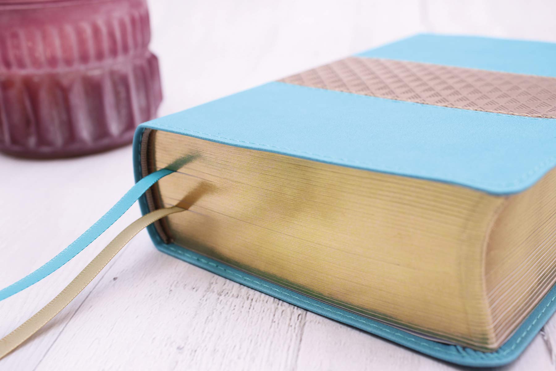 NIV, Giant Print Compact Bible, Leathersoft, Teal, Red Letter, Comfort Print