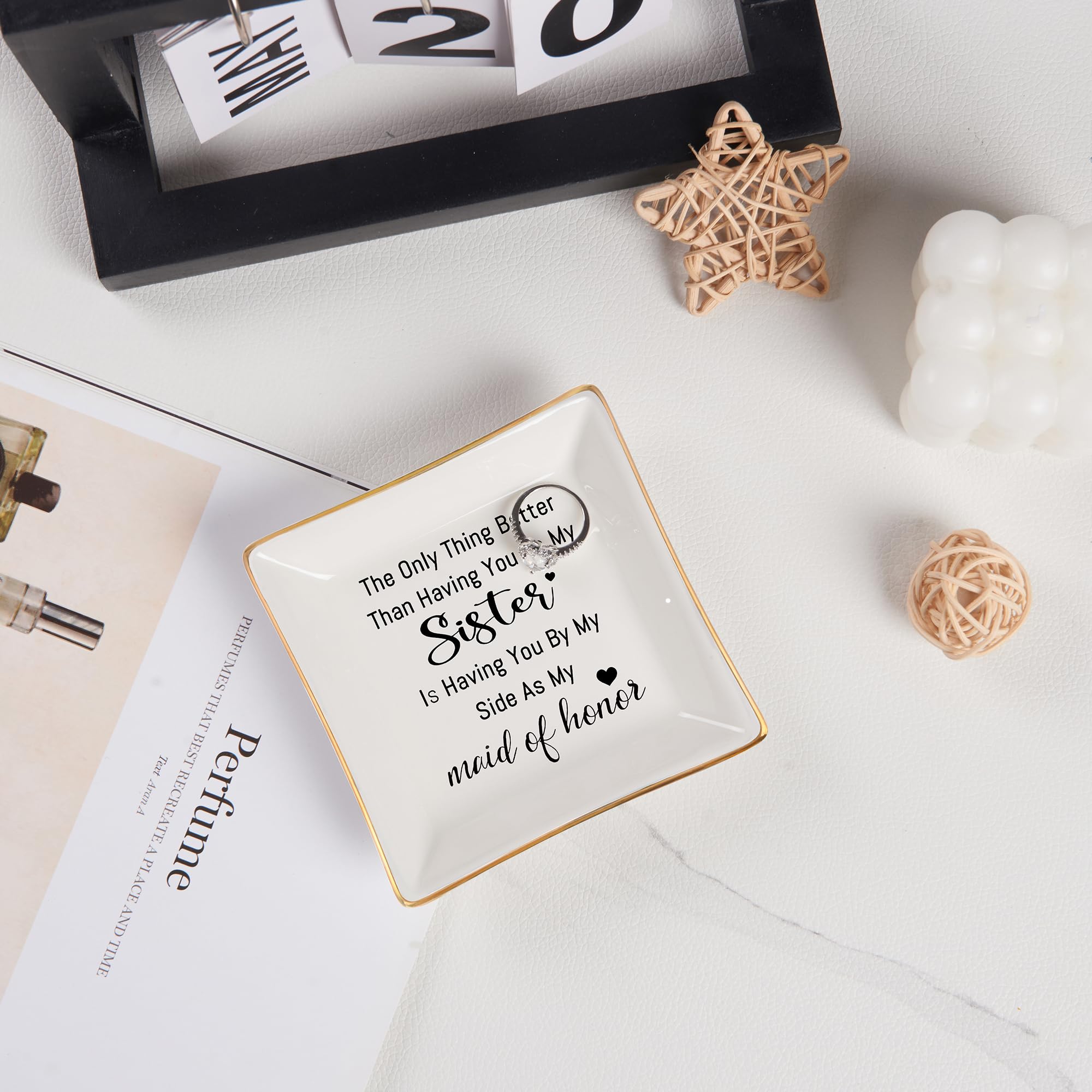 Piudee Bridesmaid Gifts Maid of Honor Proposal Gift Jewelry Dish Trinket Ring Tray - The Only Thing Better ... As My Maid of Honor, Wedding Day Party Gifts for Matron of Honor from Bride