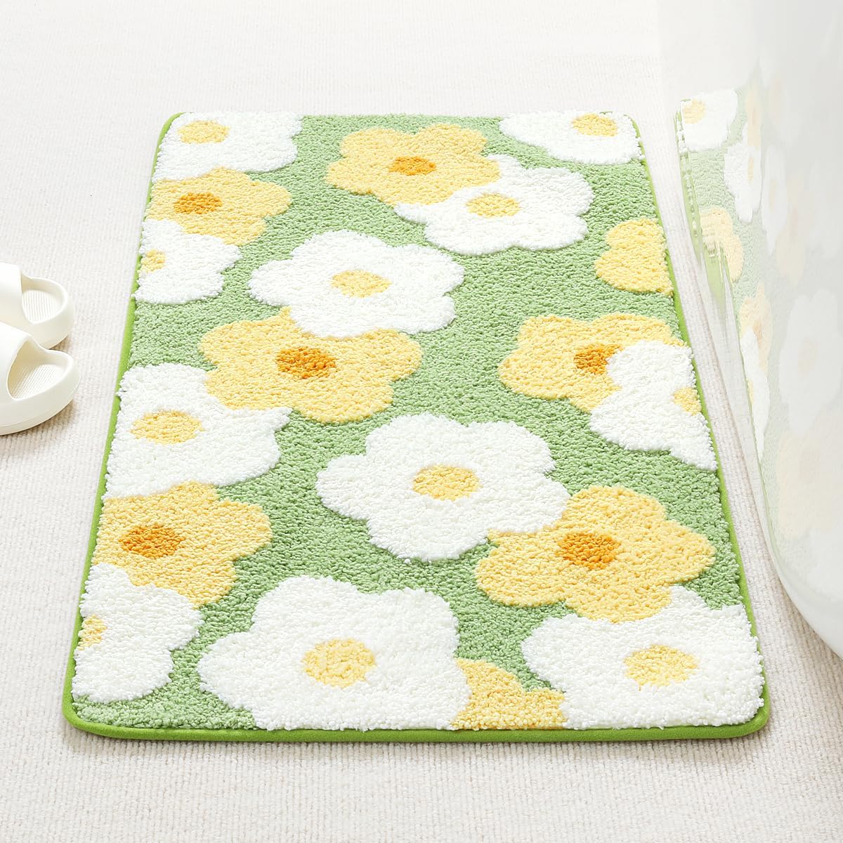 Molesun Floral Bath Mat, Bathroom Rug Non-Slip Soft Shower Rug Microfiber Cute Bath Rug for Kids, Water Absorbent Thick Shaggy Floor Mats for Bedroom, Kitchen, Home Decor, 20x40