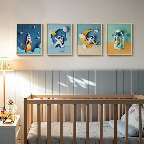 Miniatura 11 de Arte de pared enmarcado de astronauta espacial para decoración de guardería, 4 piezas temáticas de lienzo con temática del espacio exterior, cuadros