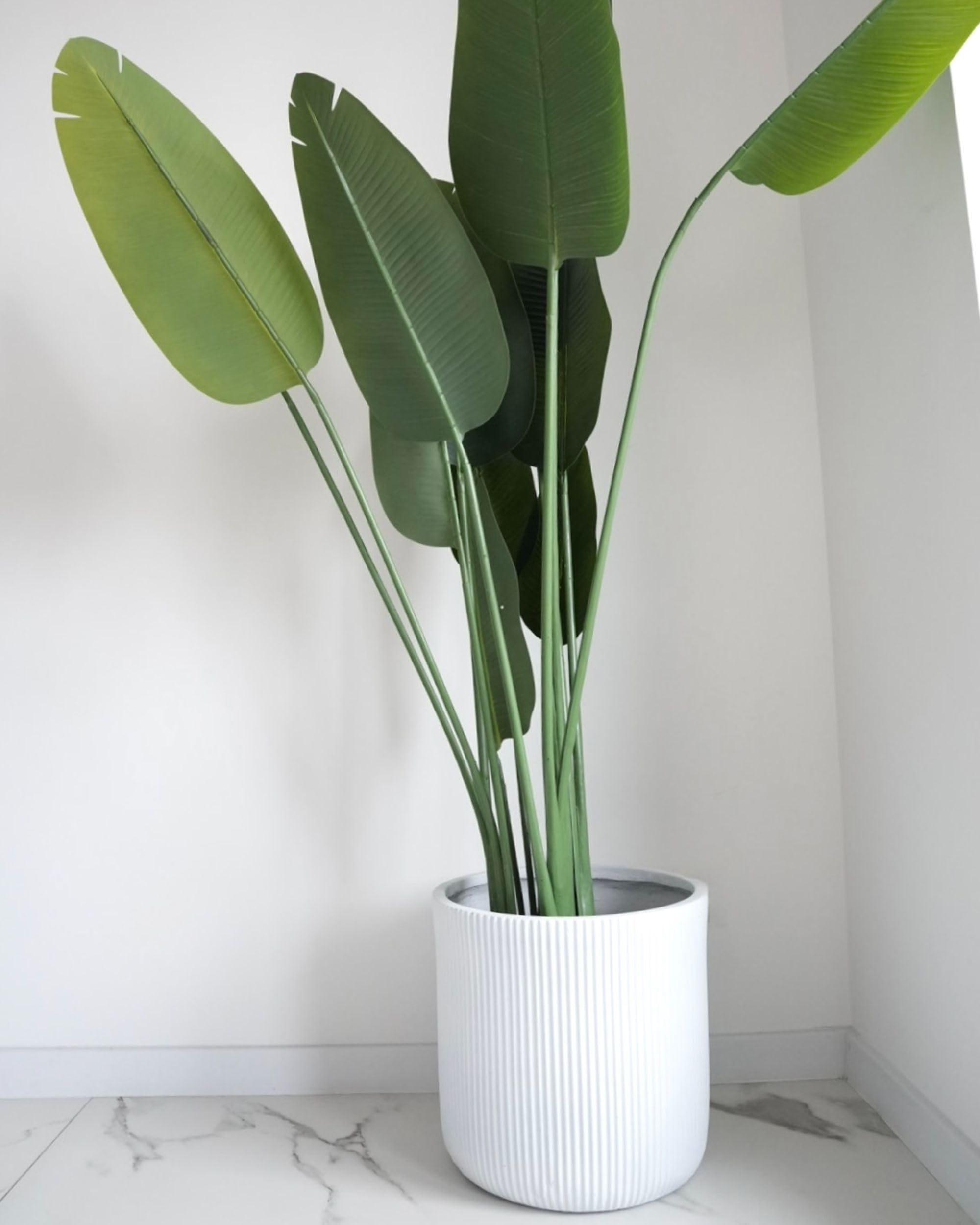 Blumentopf Ton und Glasfaser weiß rund 37 x 37 x 37 cm mit Rillen modern Oreoi