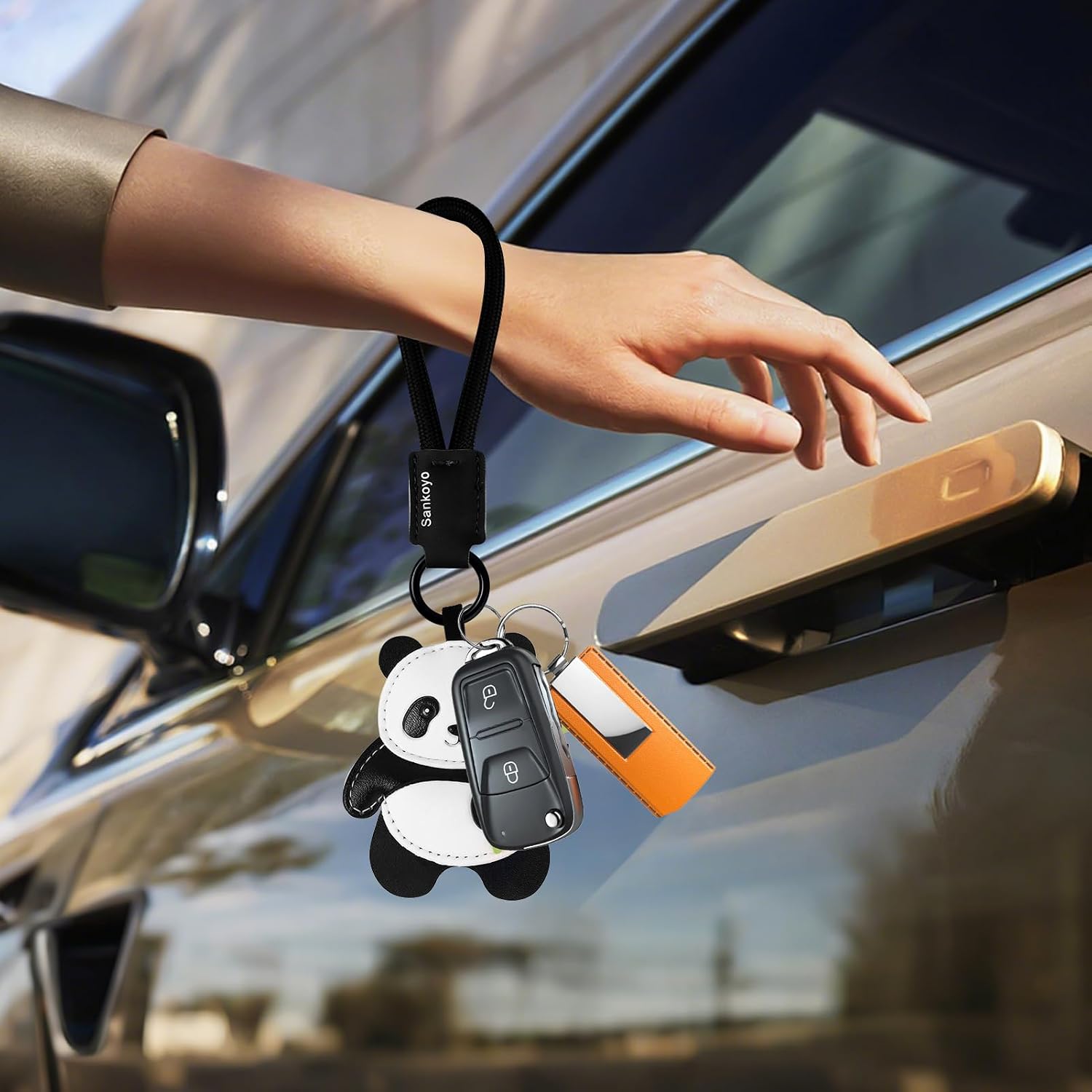 PLwelth Cute Bag Charms Leather Animal Keychain for Women Girls Kawaii Bag Charm Accessories for Purse Handbag Backpack Decor