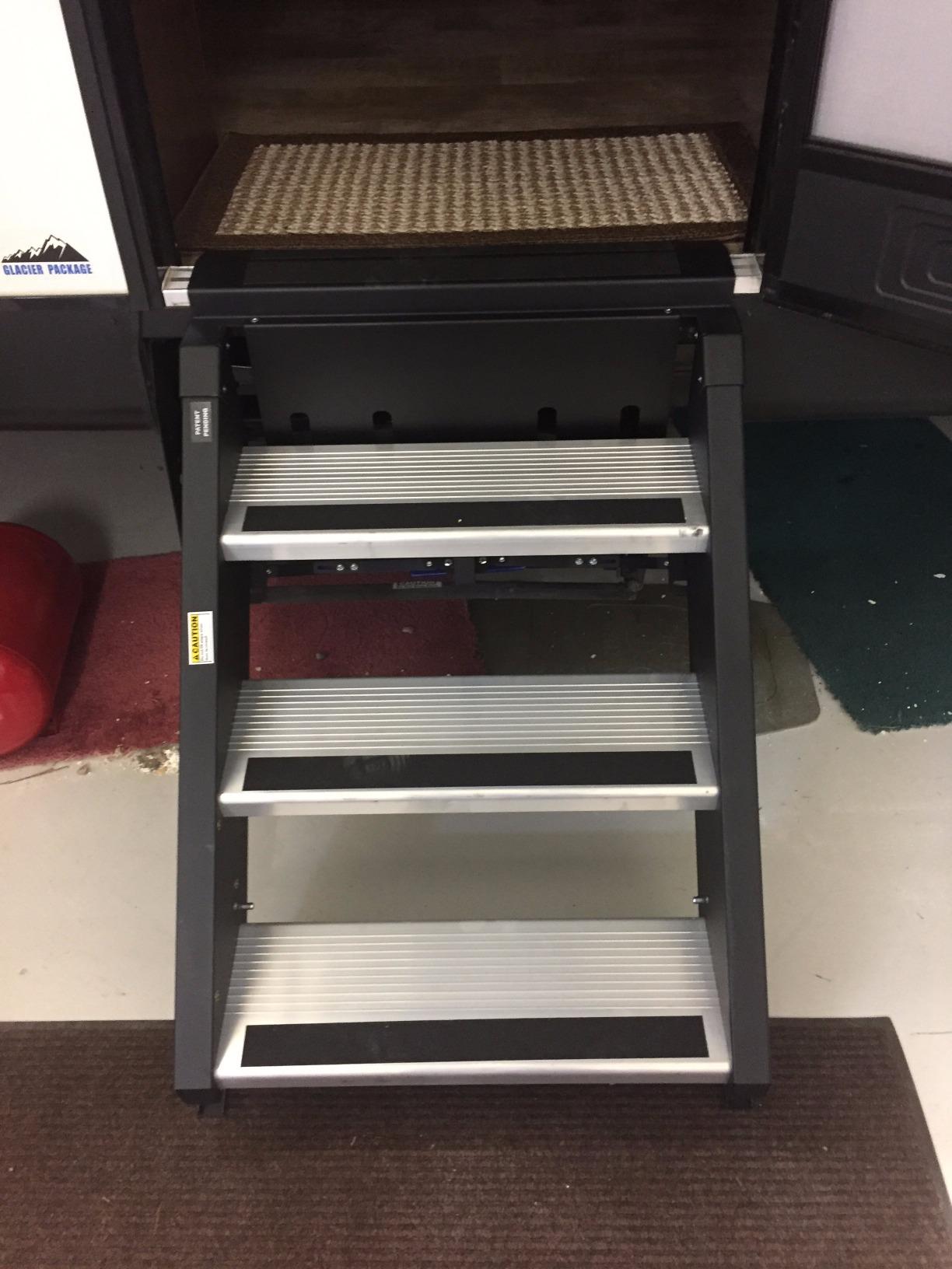 Amazon.com: MOR/ryde STP33003H Step Above 3-Step : Automotive