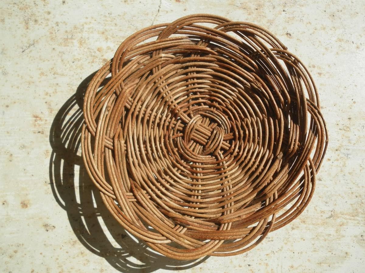 アケビ 蔓(つる) 篭 バスケット アケビ 蔓(つる) 篭 バスケット アケビの蔓で編んだかご 2点 Make Basket