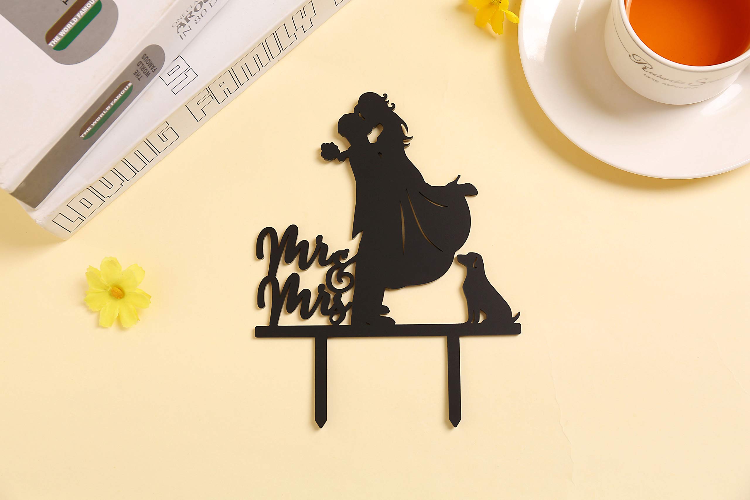 Orme Magiche: Cake topper personalizzato con sposo in divisa e tre