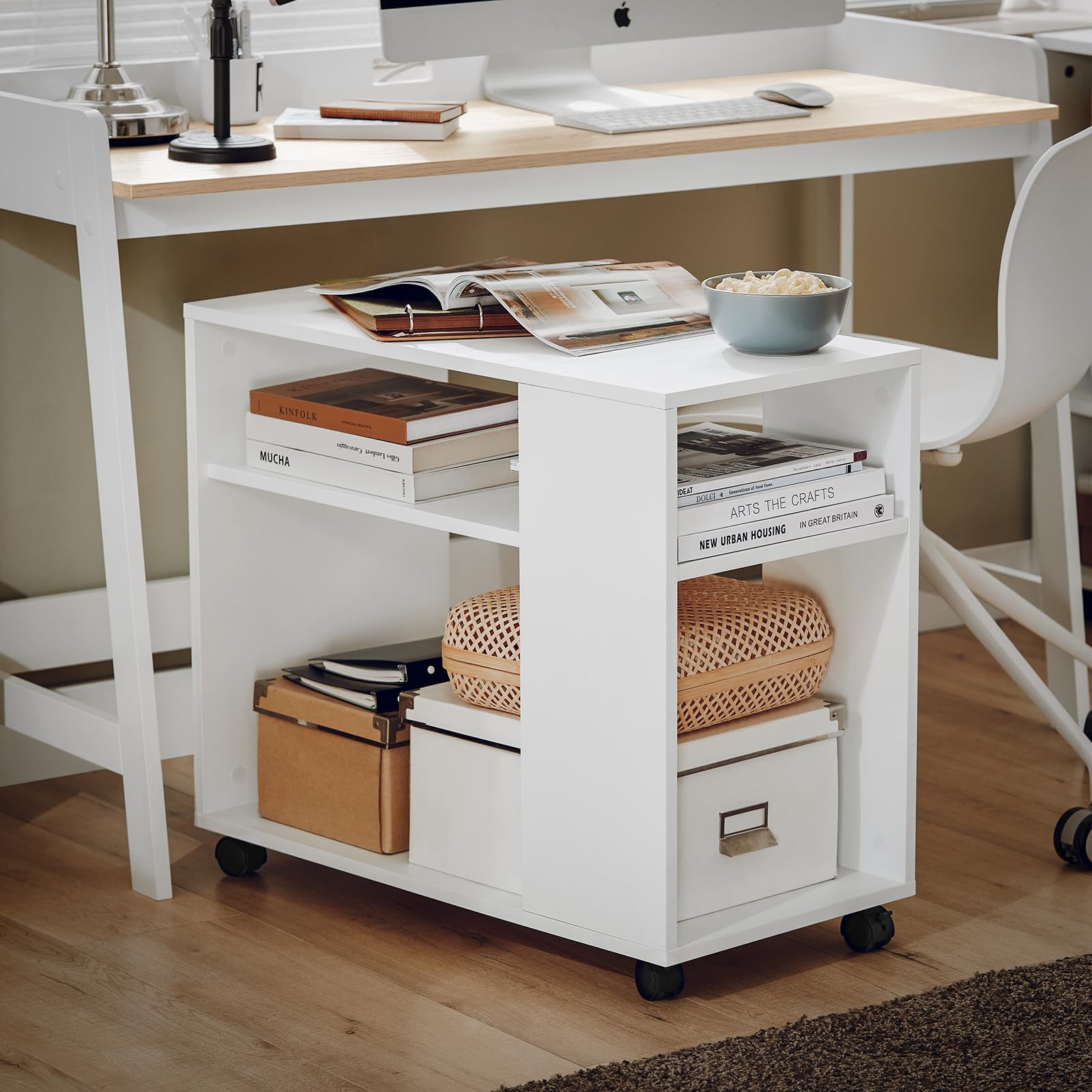SoBuy Beistelltisch mit Rollen, 2-stufiger Rollender Beistelltisch mit Ablagefächern, Mobiles Bücherregal für Wohnzimmer, Schlafzimmer, Büro, L70 x B35 x H60cm Weiß FBT34-W