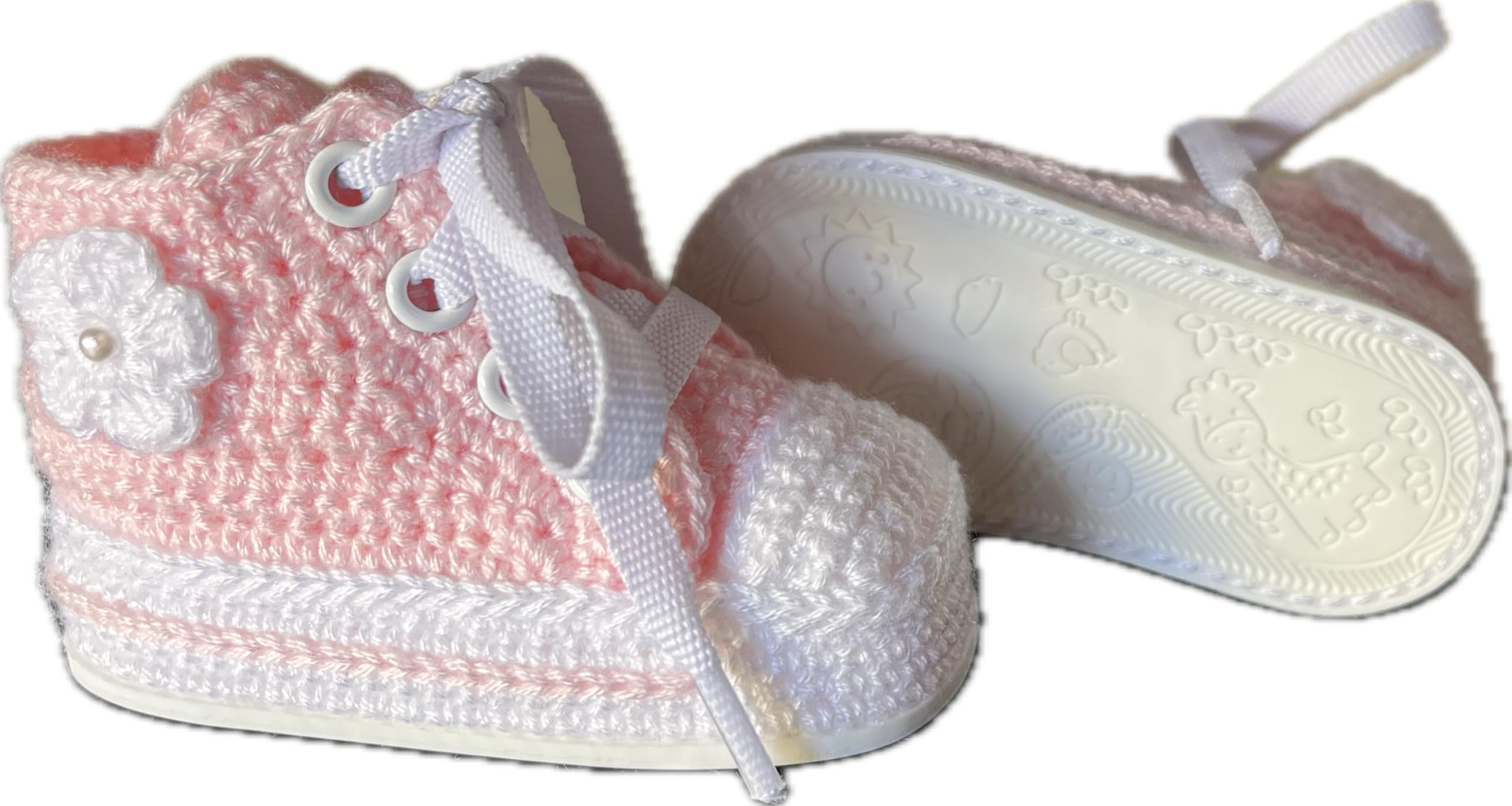 Gehäkelte Neugeborenen-Babyschuhe, personalisiert und handgefertigt, High-Top-Sneaker mit dekorativer Blume – Turnschuhe - Sneaker gehäkelt gestrickt Schuhgröße 15/20