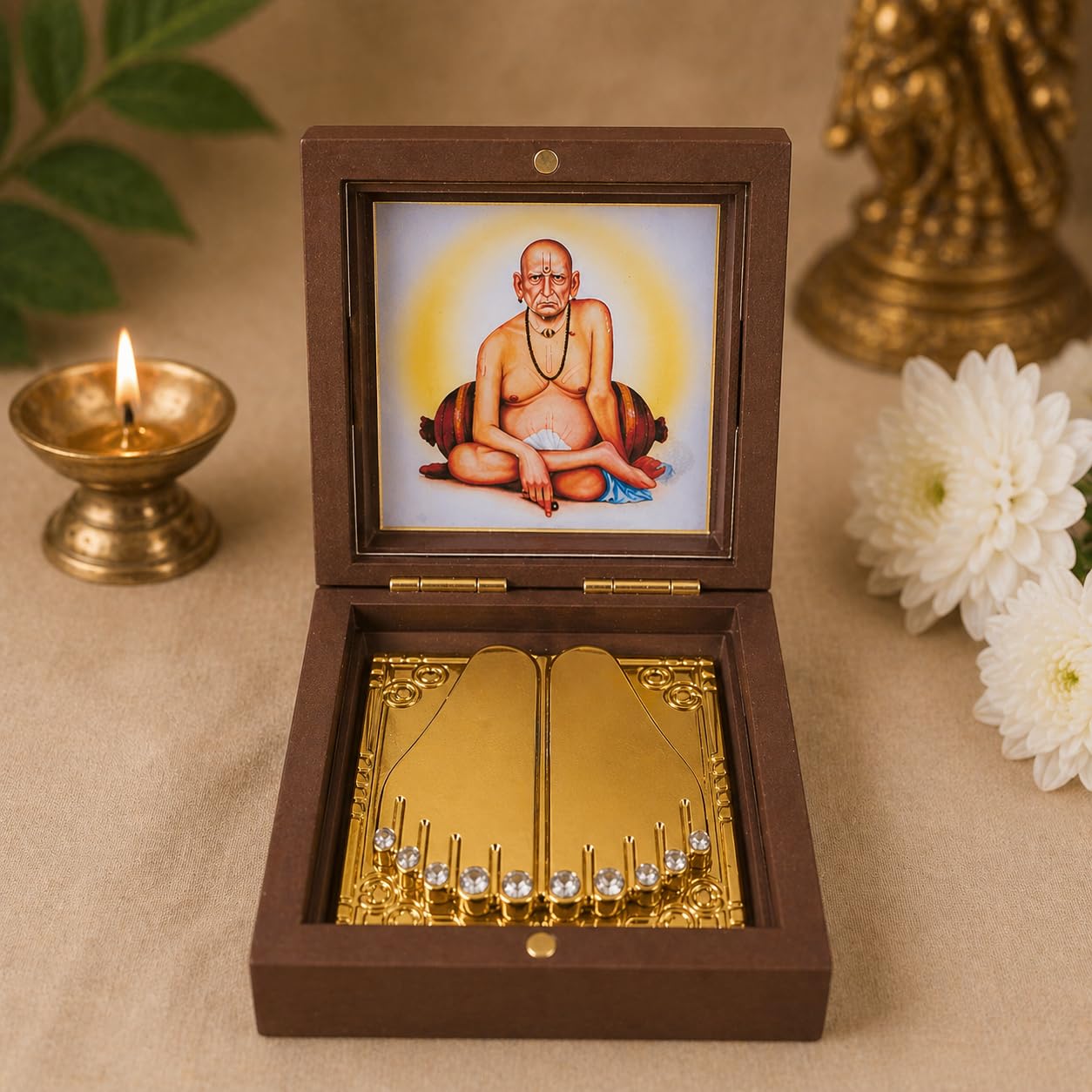 Averiq Enterprises Shree Swami Samarth Charan Paduka Plastic Box, Brown and Golden, Polyresin, 3x3 Inch, Gold-Plated Paduka with Photo Frame-image-43