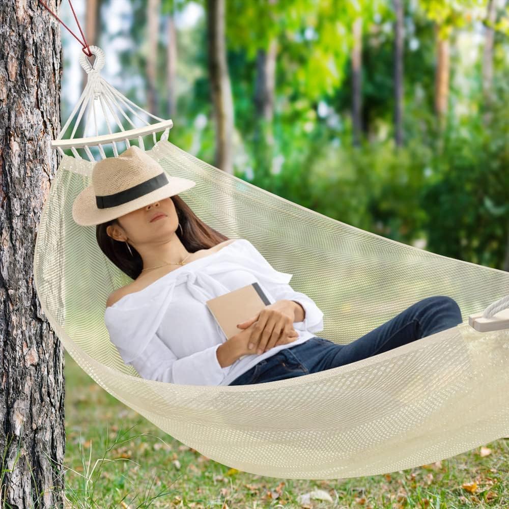 Amaca da campeggio per esterni, in nylon a rete traspirante, con aste in legno e borsa per il trasporto, 290 cm x 150 cm, bianco, per campeggio, spiaggia e giardino