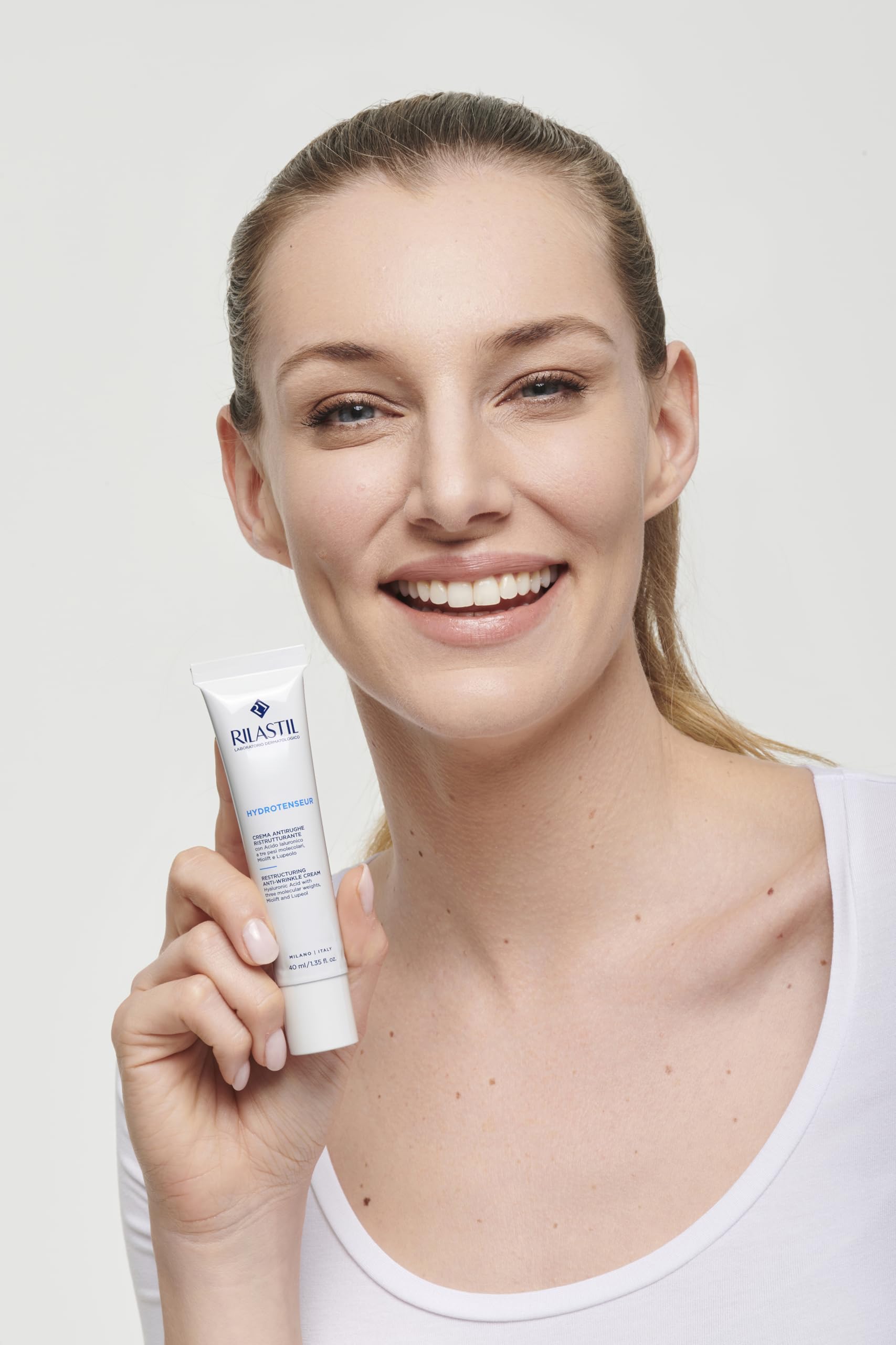 Rilastil - Hydrotenseur Gel - Crema Reestructurante, Antiarrugas y Antimanchas con Ácido Hialurónico, Hidrata, Rellena y Repara, Para Todo Tipo de Pieles - 40 ml