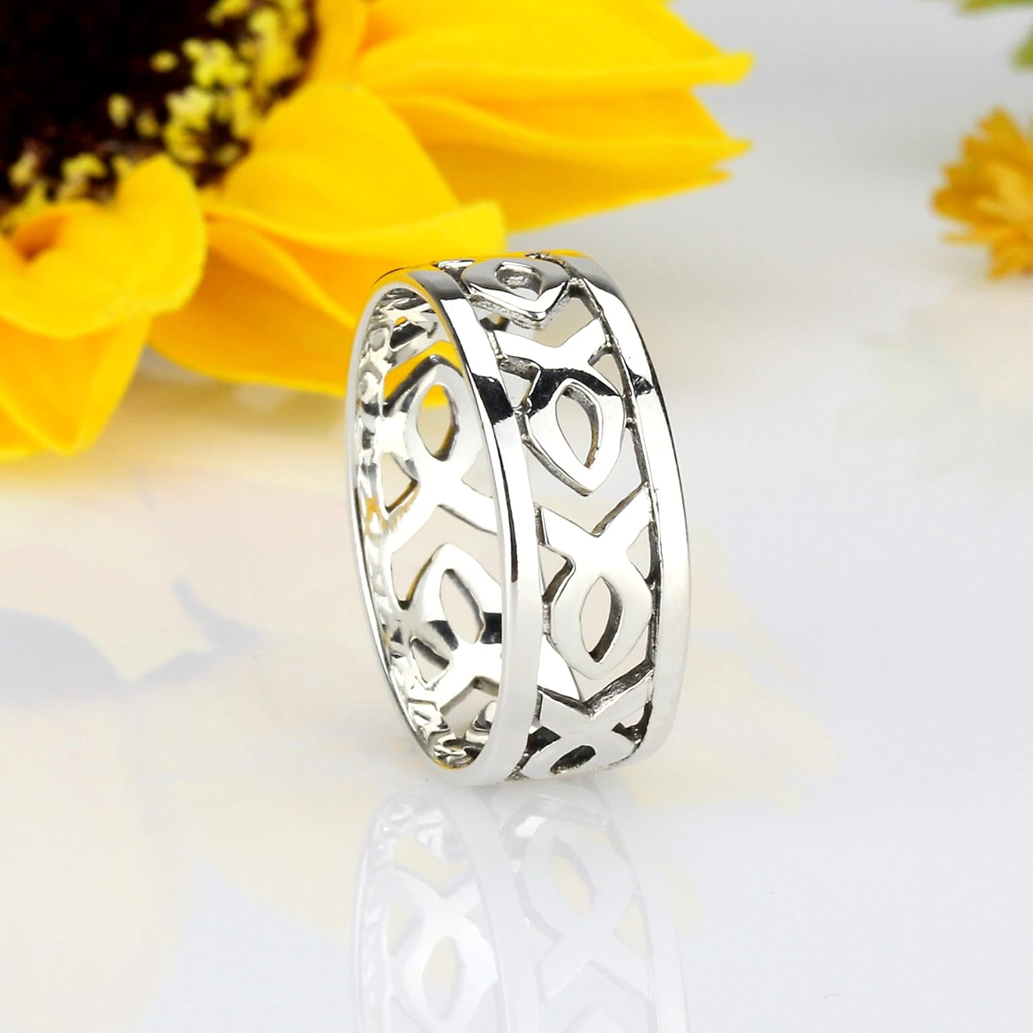 DoubleAccent Sterling Silver Plain Christian Fish Band Ring 9mm (Size 5 to 13)