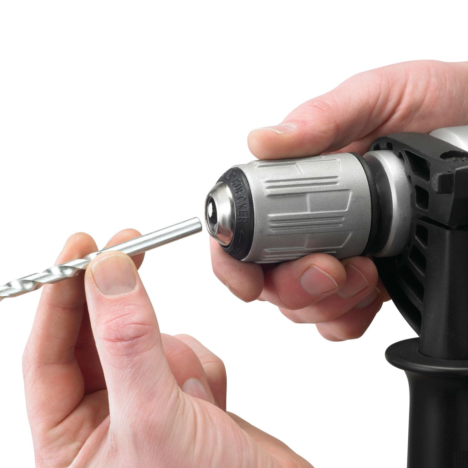 BLACK+DECKER Taladro percutor 1100W, 2 velocidades mecánicas, acción de percusión, sistema reversible, tope de profundidad, empuñadura antideslizante, incluye maletín y accesorios, KR1102K-QS