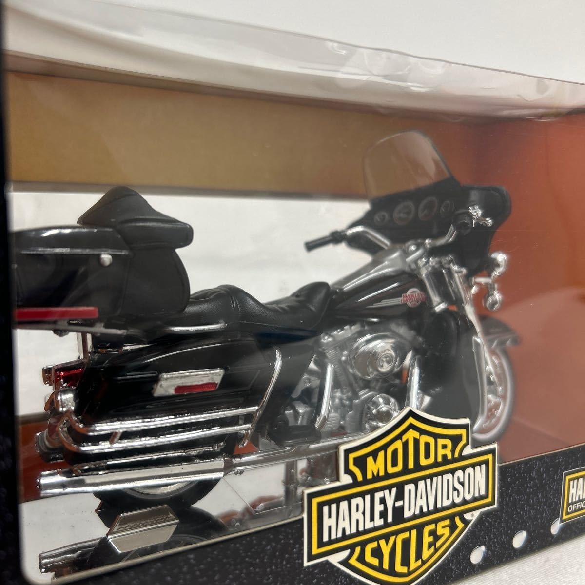 Amazon | Maisto 1/18 HARLEY DAVIDSON 2005 FLHTCUI Ultra Classic