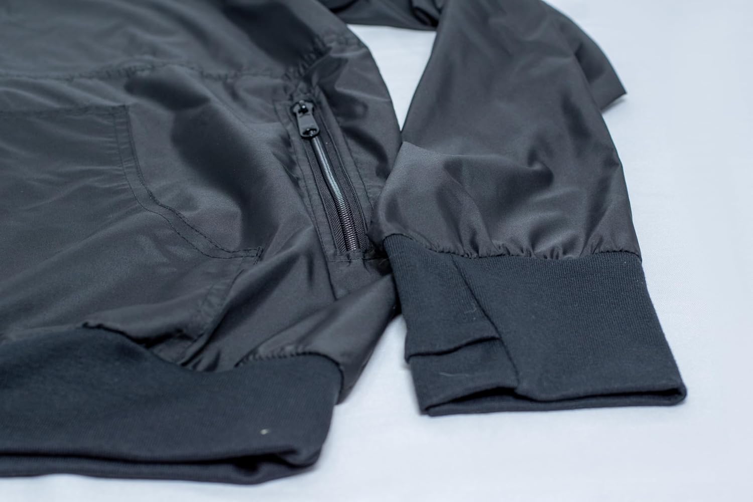 Dog Training Windbreaker for Dog Owners/Trainers with Removable Insulated Treat Pouch, Color Black