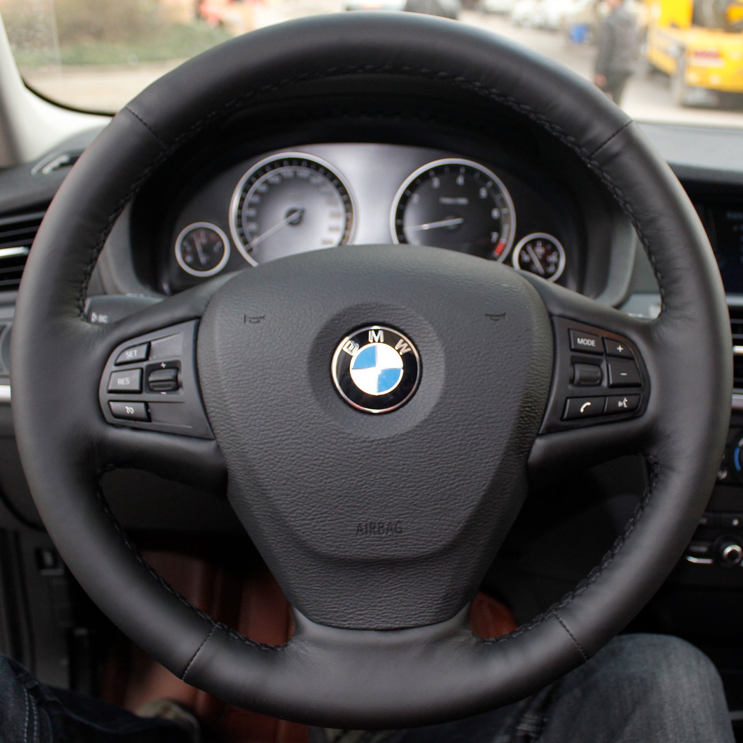 How to Hand Stitch a Steering Wheel Cover 16Sixteen: Easy DIY Guide