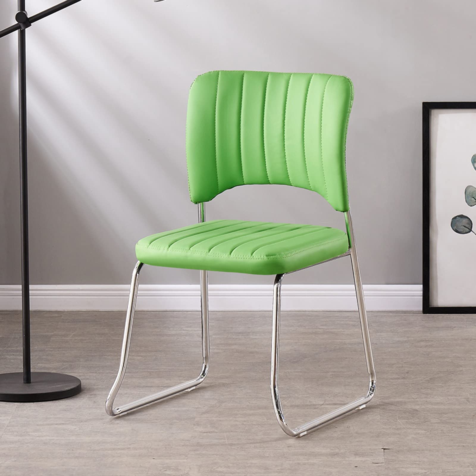 Chaise de bureau ergonomique sans accoudoirs couleur F 43x45x80 cm