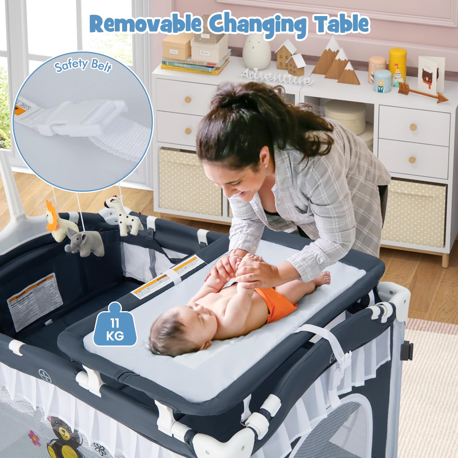 GOPLUS Lit Parapluie Bébé 0-3 Ans Pliable avec Matelas,Table à Langer,Boîte à Musique,Sac-Roues GOPLUS Lit Parapluie Bébé 0-3 Ans Pliable avec Matelas,Table à Langer,Boîte à Musique,Sac-Roues
