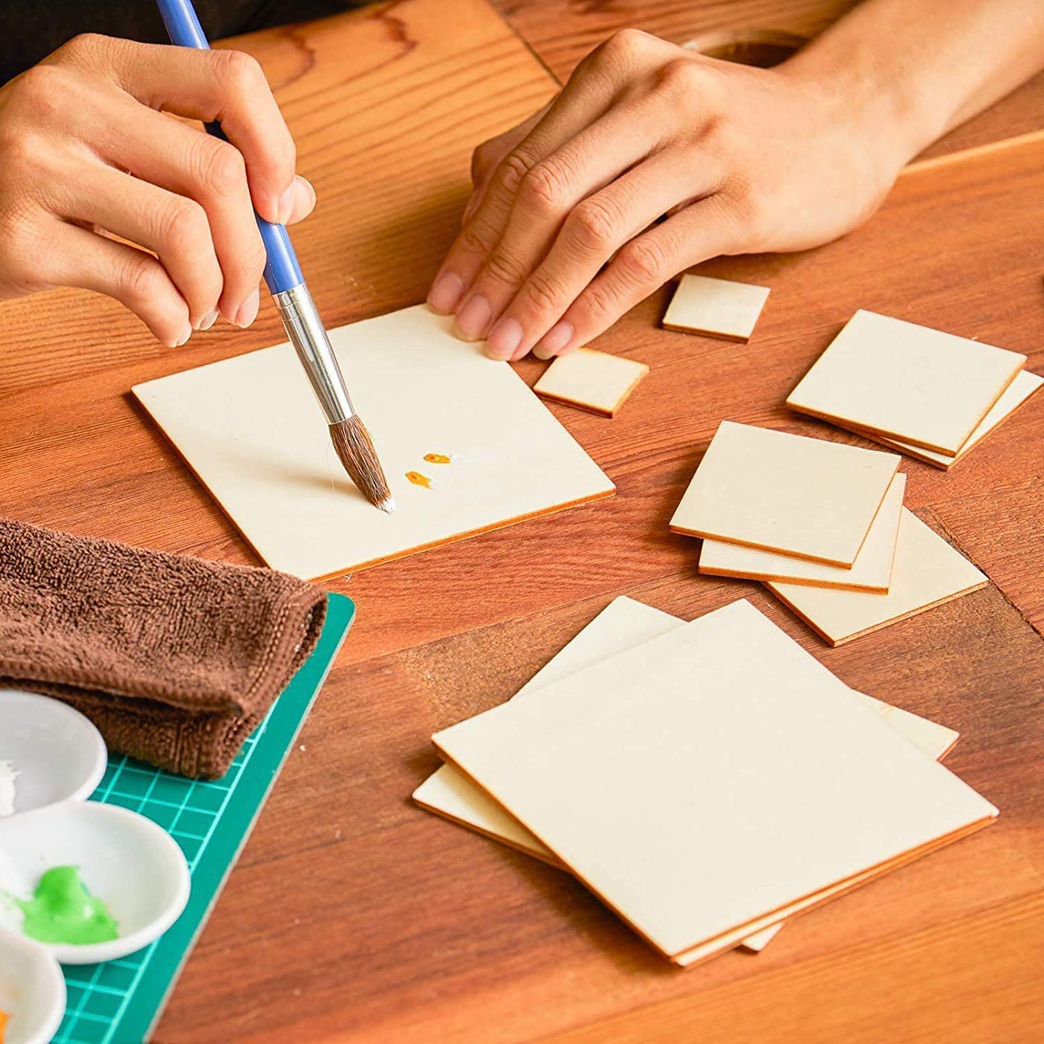 Thickened] Artificer 6mm Thick Square Wooden Plates 15 x 15cm, 26 Pack Unprocessed Blank Plywood Sheets, Balsa Wood Plates Squares for Painting