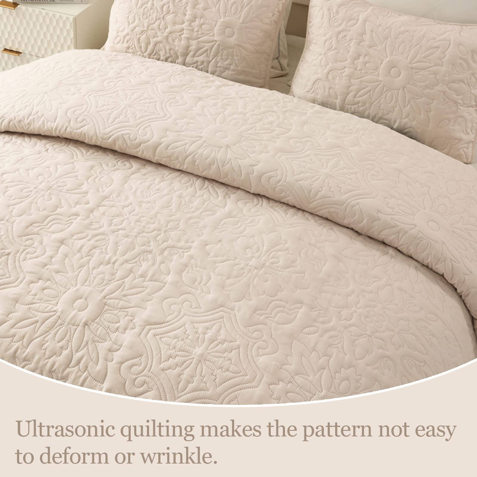 Whale Flotilla 3-Piece King Size Quilt Set, Soft Ultrasonic Embossed Bedding Set, Lightweight Bedspread Coverlet with Damask Vintage Pattern, Reversible Bed Cover for All Seasons, Bone