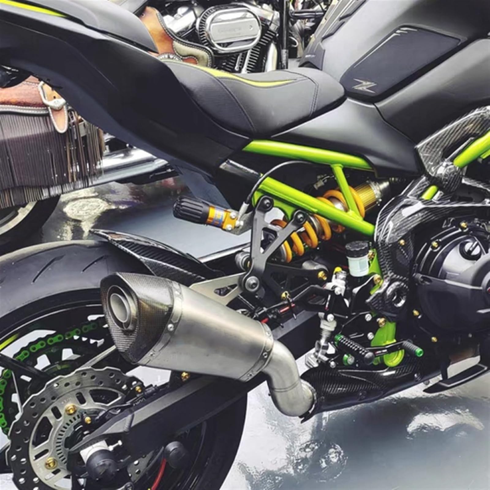 Fireleopard Motorrad CNC Aluminium Auspuffhalter Aufhänger Auspuffhalterung Halterung Kompatibel mit Z 900 Z900 2017 2018 2019 2023
