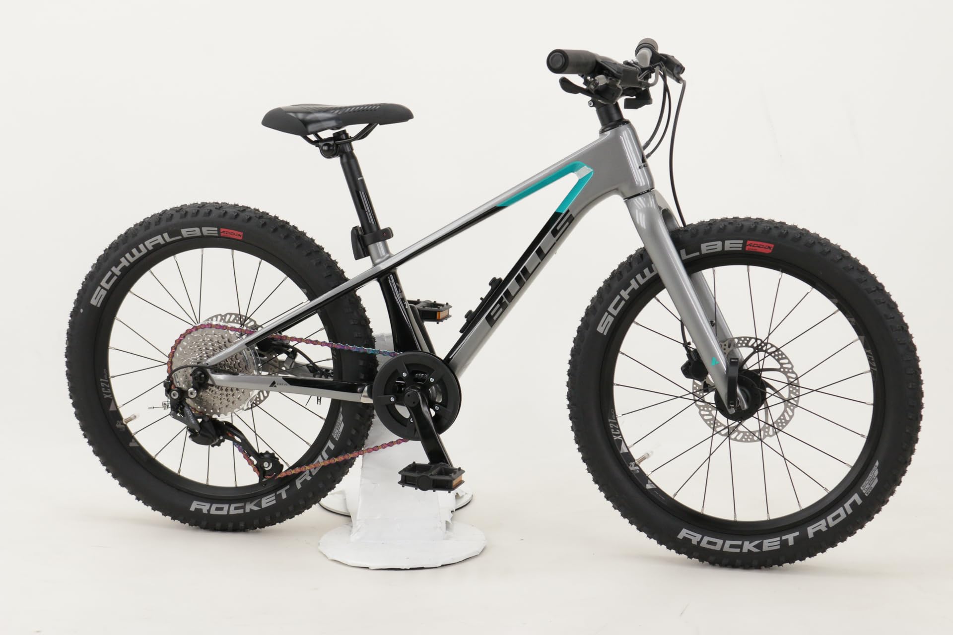 bulls kinderfahrrad 20 zoll Tokee Ultra Lite Kinder MTB Carbonrahmen 9-Gang Kettenschaltung mit Scheibenbremse Silber Sport & Freizeit Vélo Gravel Adulte Allroad papoose Cable:Lighnting (20cm)