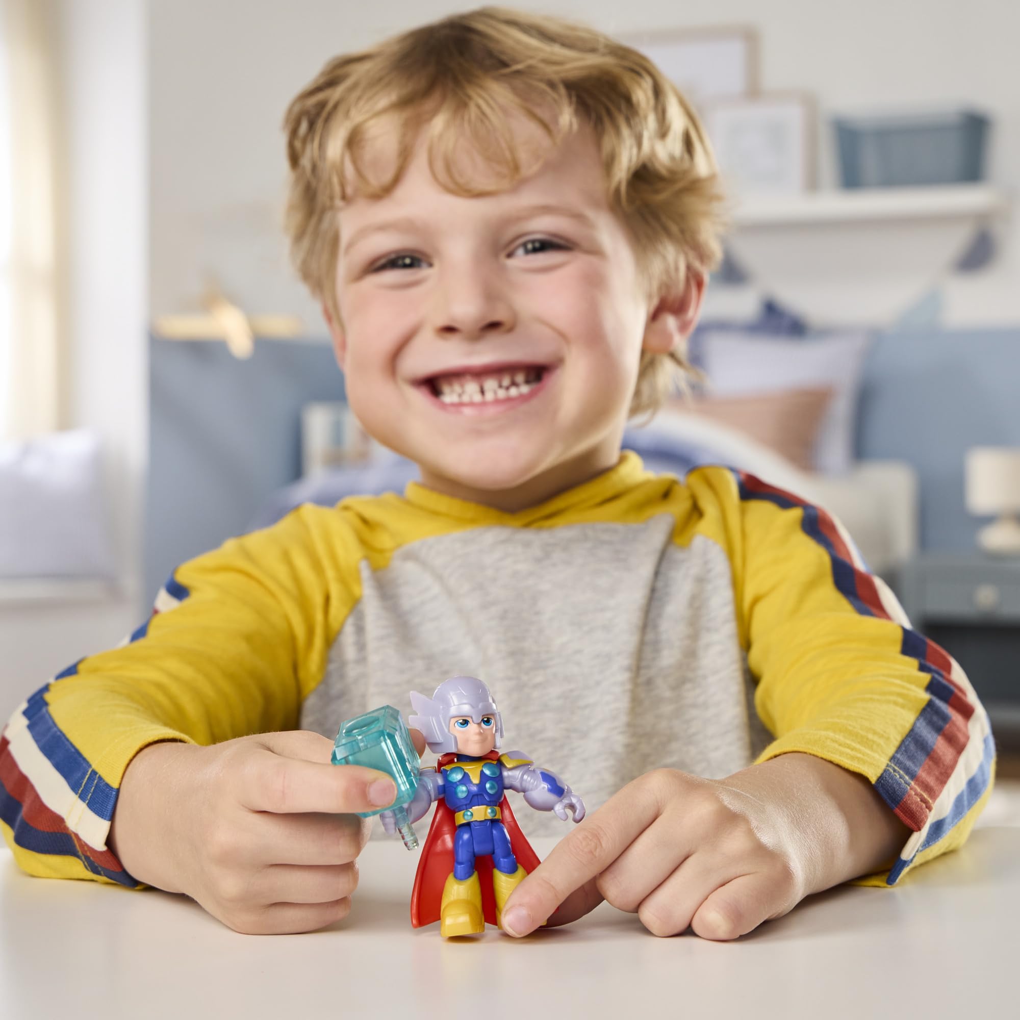 Marvel Iron Man and His Awesome Friends, Figura de acción de Thor