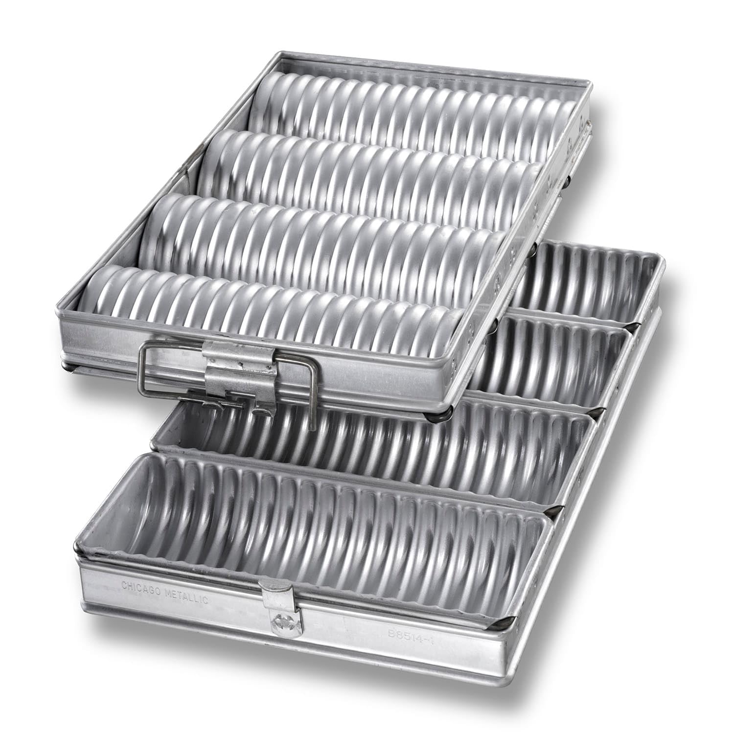 Chicago Metallic 48514 Crimped Bread Pan Set,Round