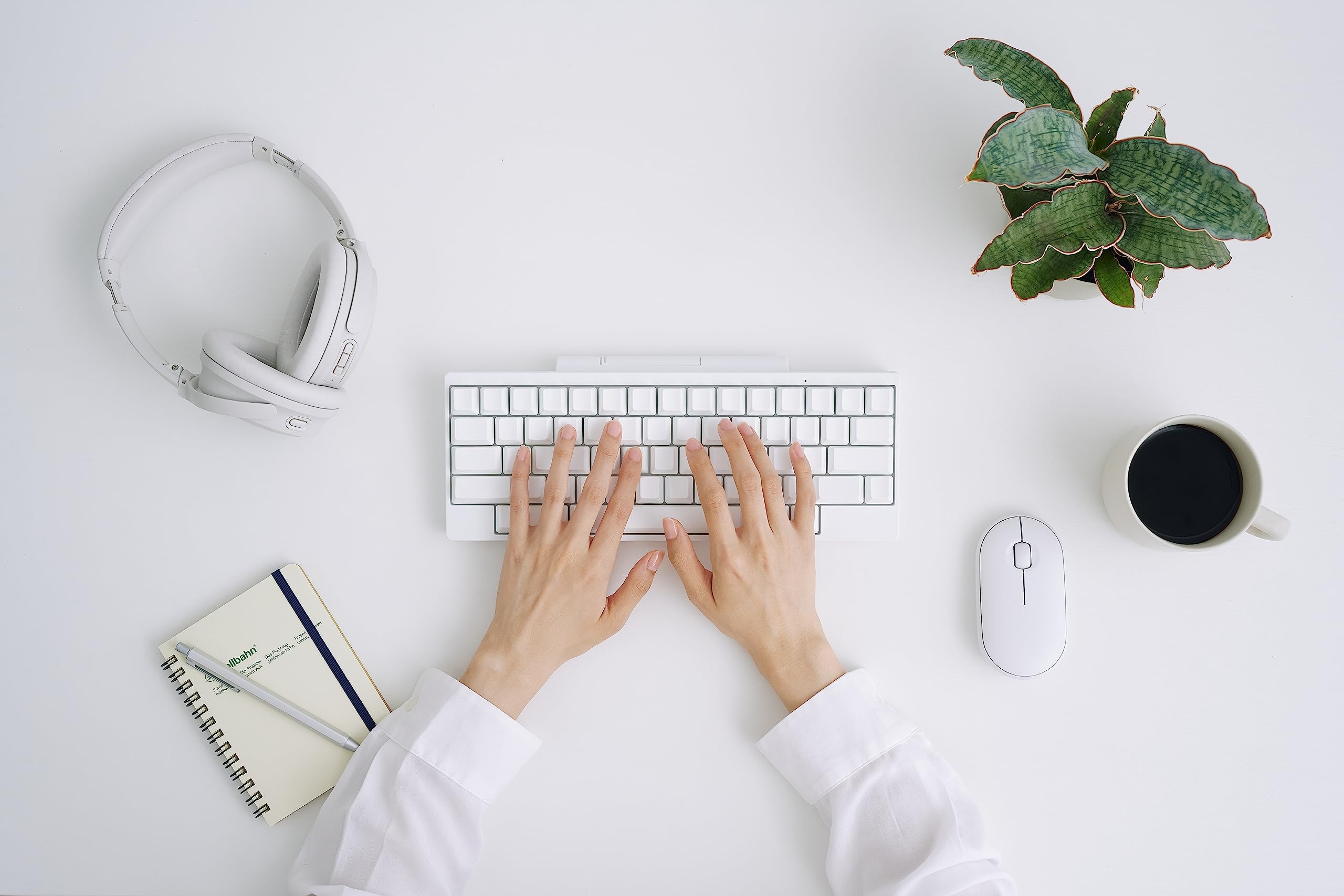 HHKB Professional Hybrid Type-S Snow Keyboard, biała, bezprzewodowa mechaniczna 60% kompaktowa klawiatura, przenośna, ciche przełączniki, Bluetooth i USB-C, pusta klawiatura