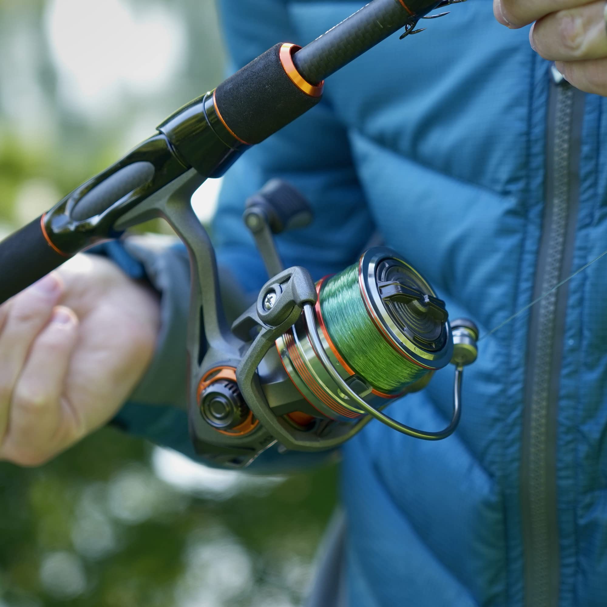 Mitchell Traxx MX2 Cannes à Lancer et moulinets Combo – Kit de pêche prédateur – Brochet, Perche, Sandre, Truite