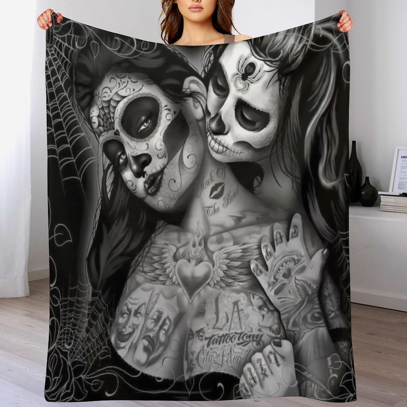 Pazzk Gothic Skull-3 Ultra Soft Fleece Gothic Skull Throw Plush Blanket Soft Fluffy Flannel Material – Home Decor Bed, Couch, Sofa Travel Nap Throws Blanket （130×180Cm）