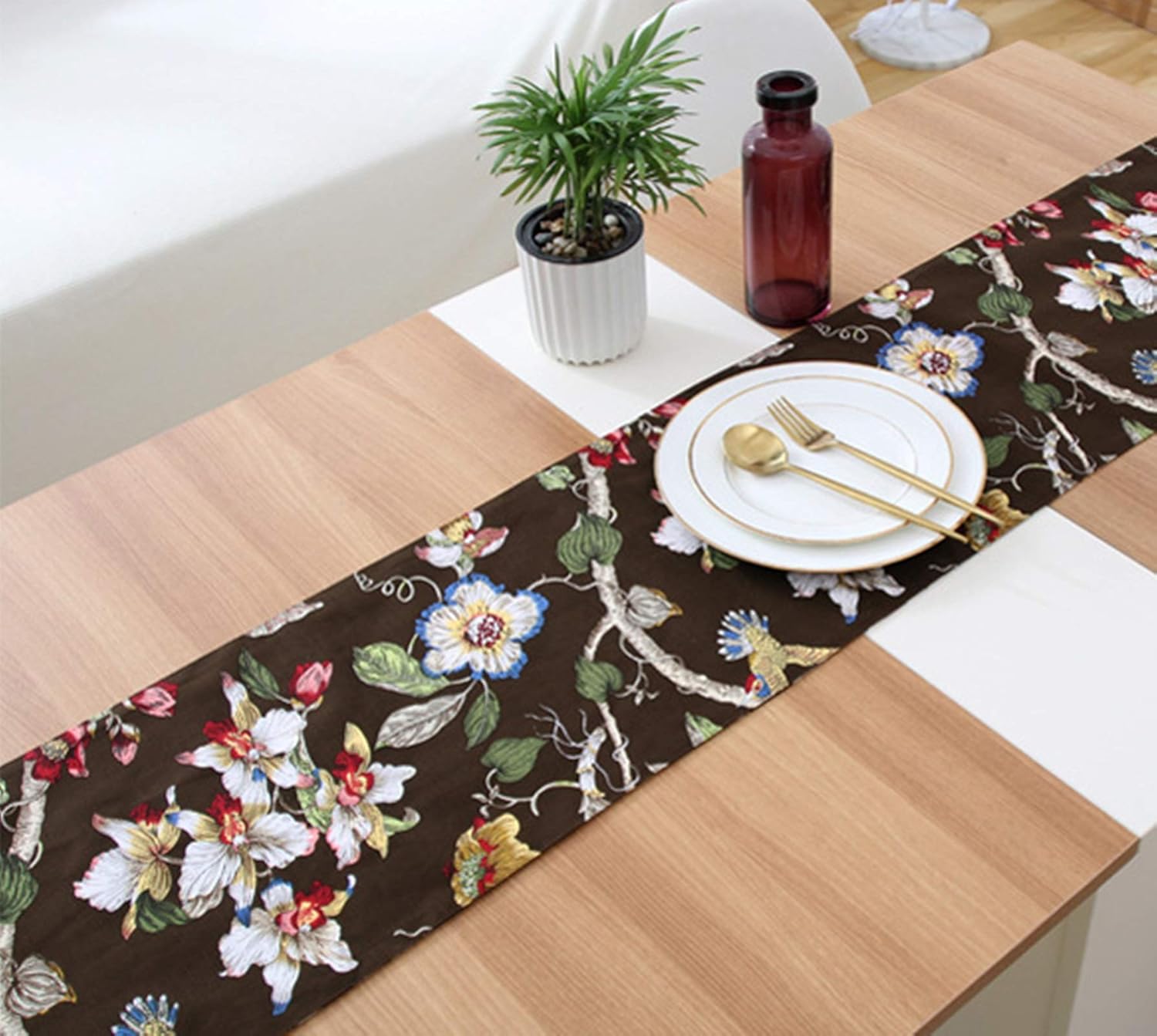 Dinner Table Runner, Cotton Flower Pattern with Tassel Table Runner for Daily Use Kitchen Dining Banquet Holiday Dark Coffee, 11.81 x 86.61 Inches