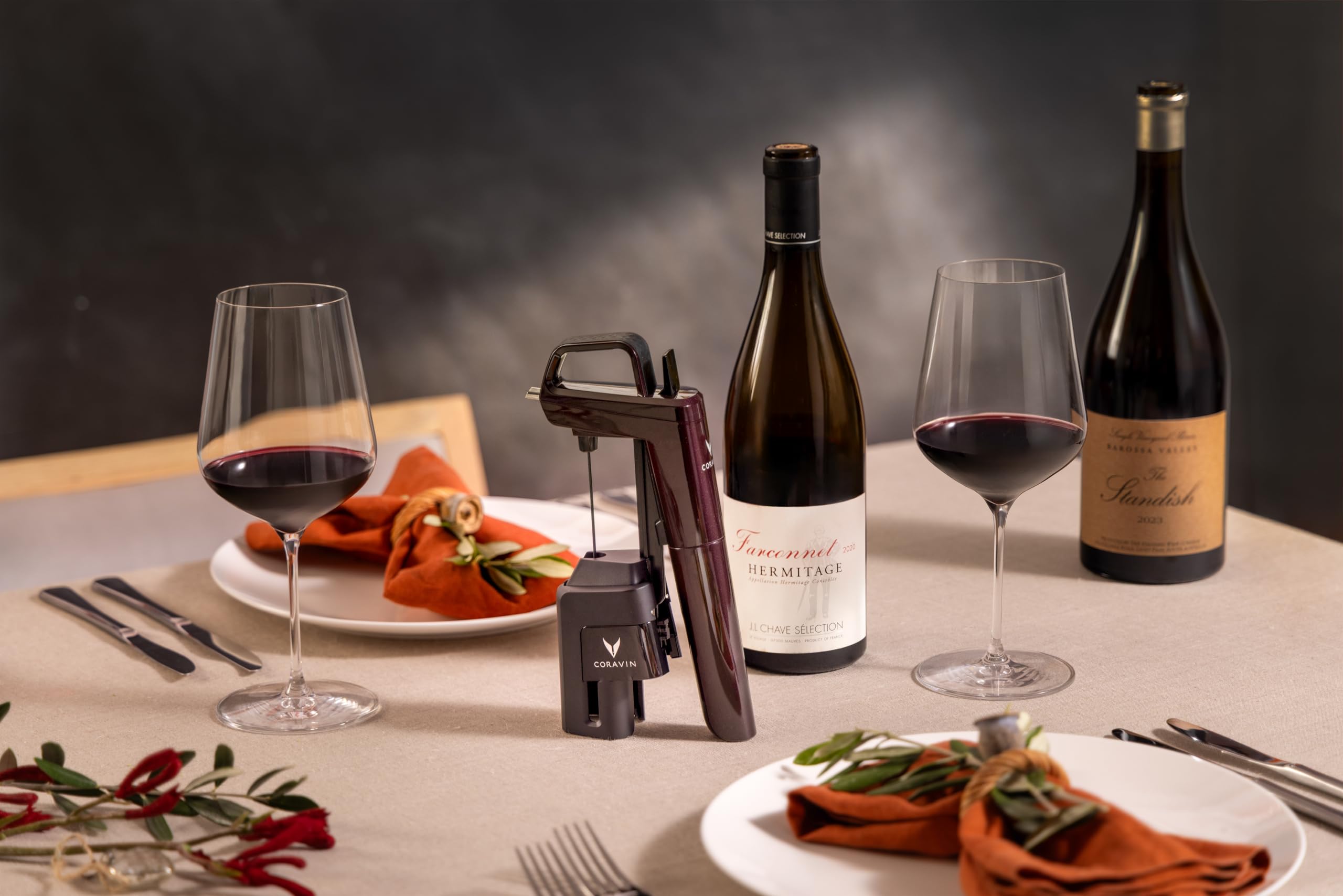 Coravin Timeless Six Plus Weinkonservierungssystem – By-the-Glass Wine Saver – mit 3 reinen Argongas-Kapseln, 6 Schraubverschlüssen und Weinbelüfter – Limitierte Auflage, Rot