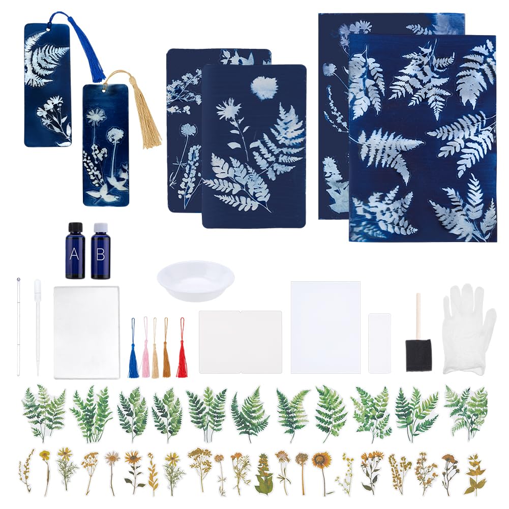 Cyanotype impression soleil pour créer des herbiers et marque-pages personnalisés en famille