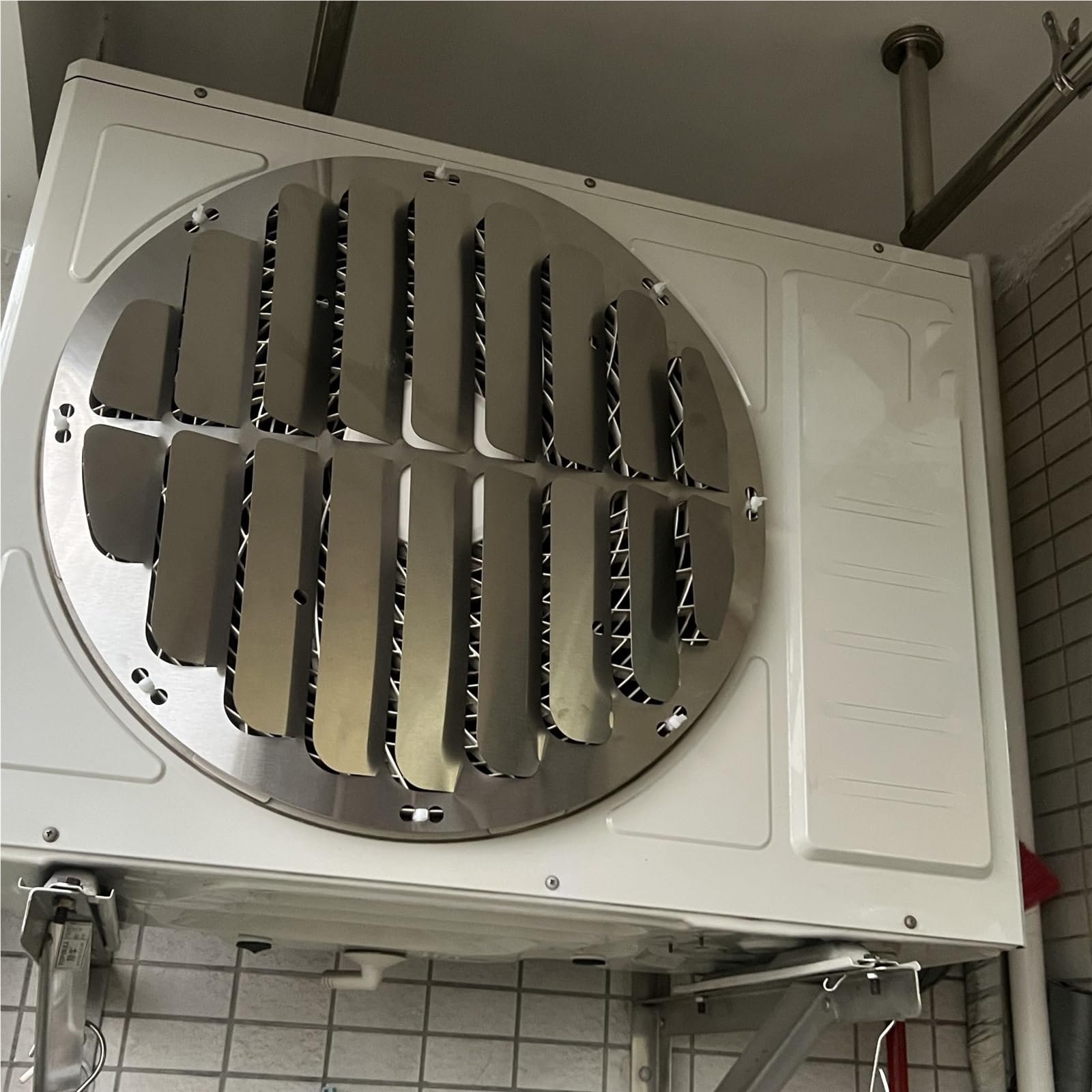 Lsmdpt One Color Dia 43 46 48 50 53 58 Cm Outdoor Air Conditioner Wind Deflector, Anti-Direct Blowing Deflector Grille, Stainless Steel Anti Direct Blowing Guide(Dia 43Cm/17In)