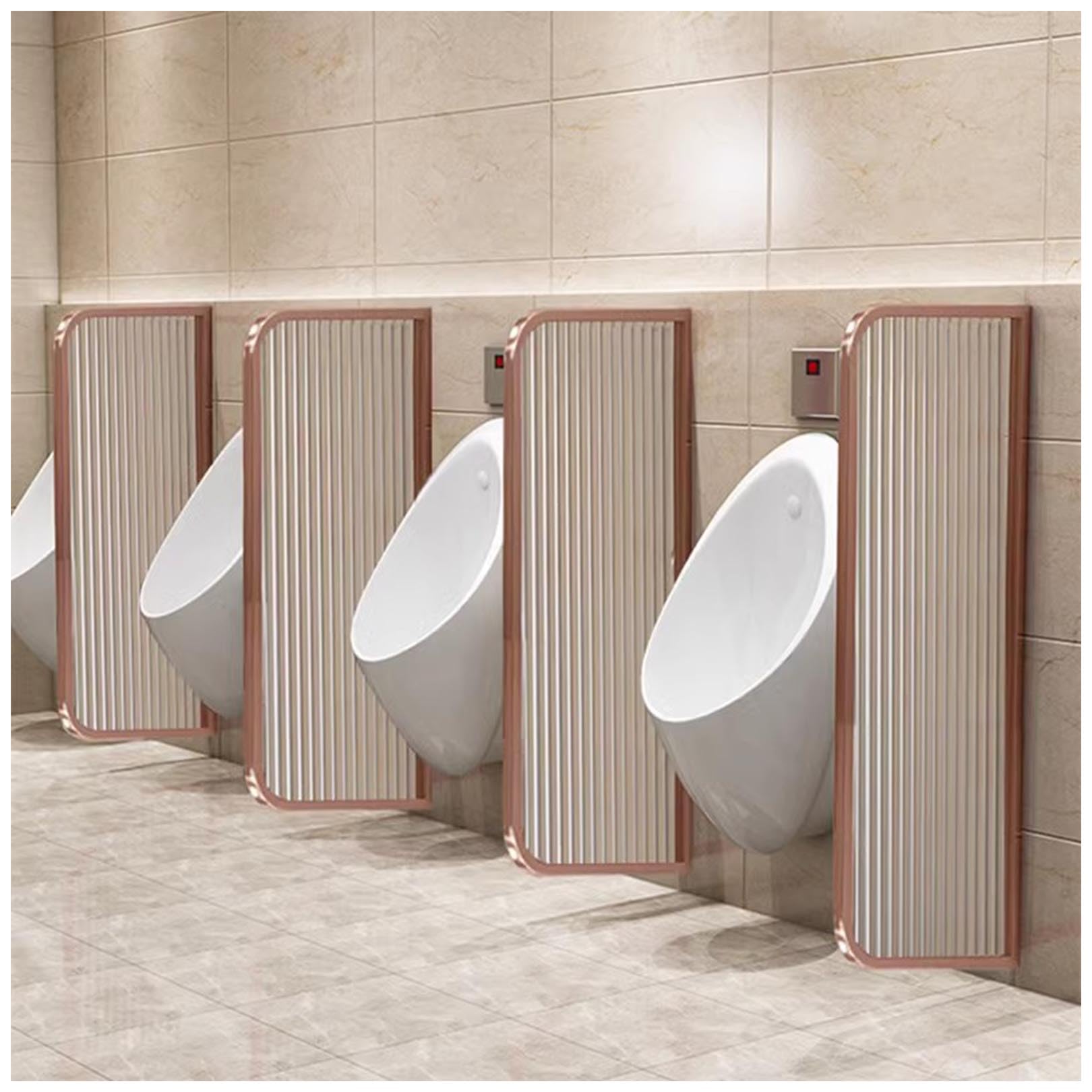 Séparateur d'urinoir pour hommes garantissant intimité et hygiène en espace public