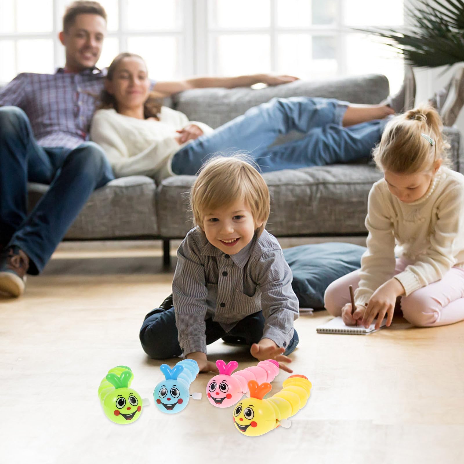jojofuny 4 Pz Bruco Meccanico Wind up Giocattoli Bambino Bambini Carica i Giocattoli Bruco Giocattolo Pulcino di Pasqua Gli Animali a Orologeria Giocattolo Strisciante Bruco a Molla Puzzle