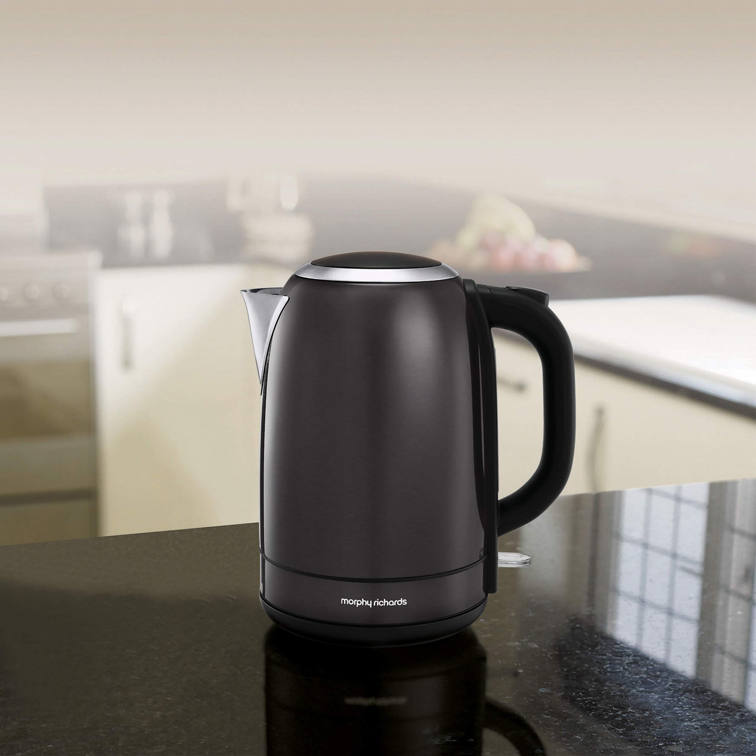 Checkers Morphy Richards Jug Checkers Morphy Richards Kettle