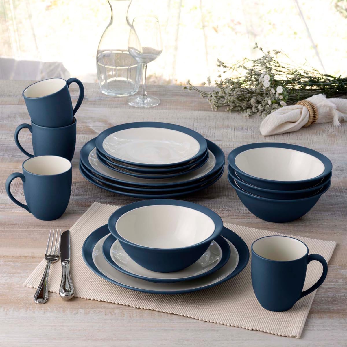 Noritake ダークブルー スープカップ8個セット Amazon.com | Noritake Colorwave Blue 16-Piece Curve Set, Service