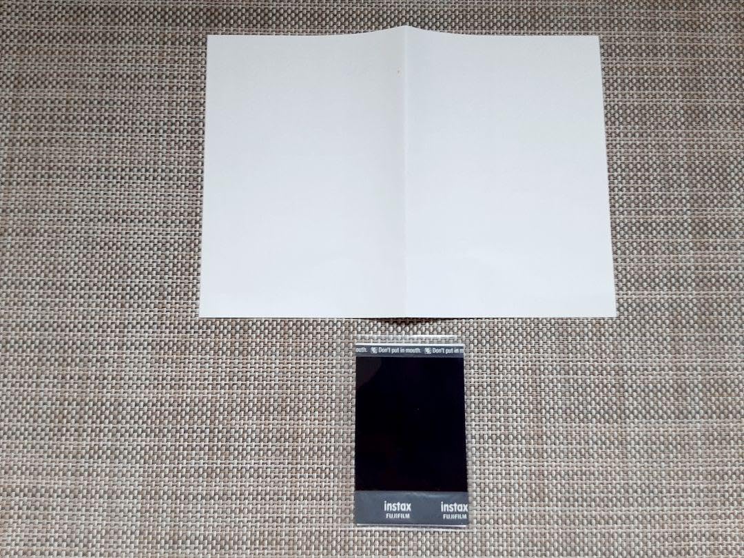 Amazon.co.jp: 東雲うみ 直筆サイン入りチェキ ヤングガンガン 懸賞