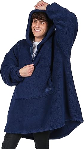 THE COMFY - Manta sherpa usable de gran tamaño, cierre de cremallera de 14, diseño osito de peluche de color café, tanque de tiburón color azul