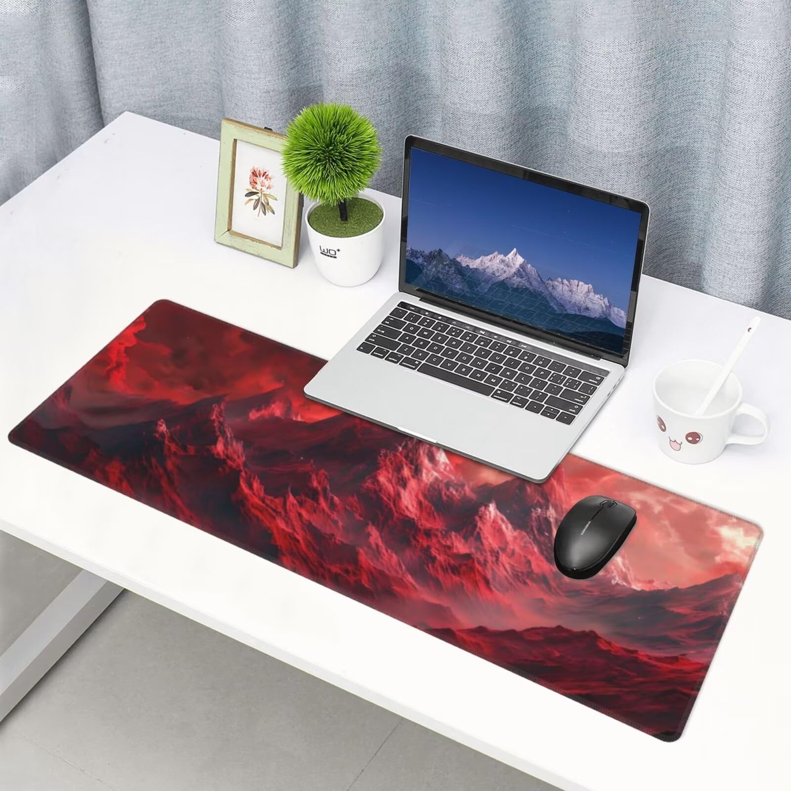 Tappetino Mouse, Tappetino Mouse Gaming Grande XXL 1500x800x3mm Tappetino Scrivania Mouse Pad, Base in Gomma Antiscivolo, Bordi Cuciti,Lavabile, Mousepad per Ufficio e Gaming (Le Montagne Rosse) R-302