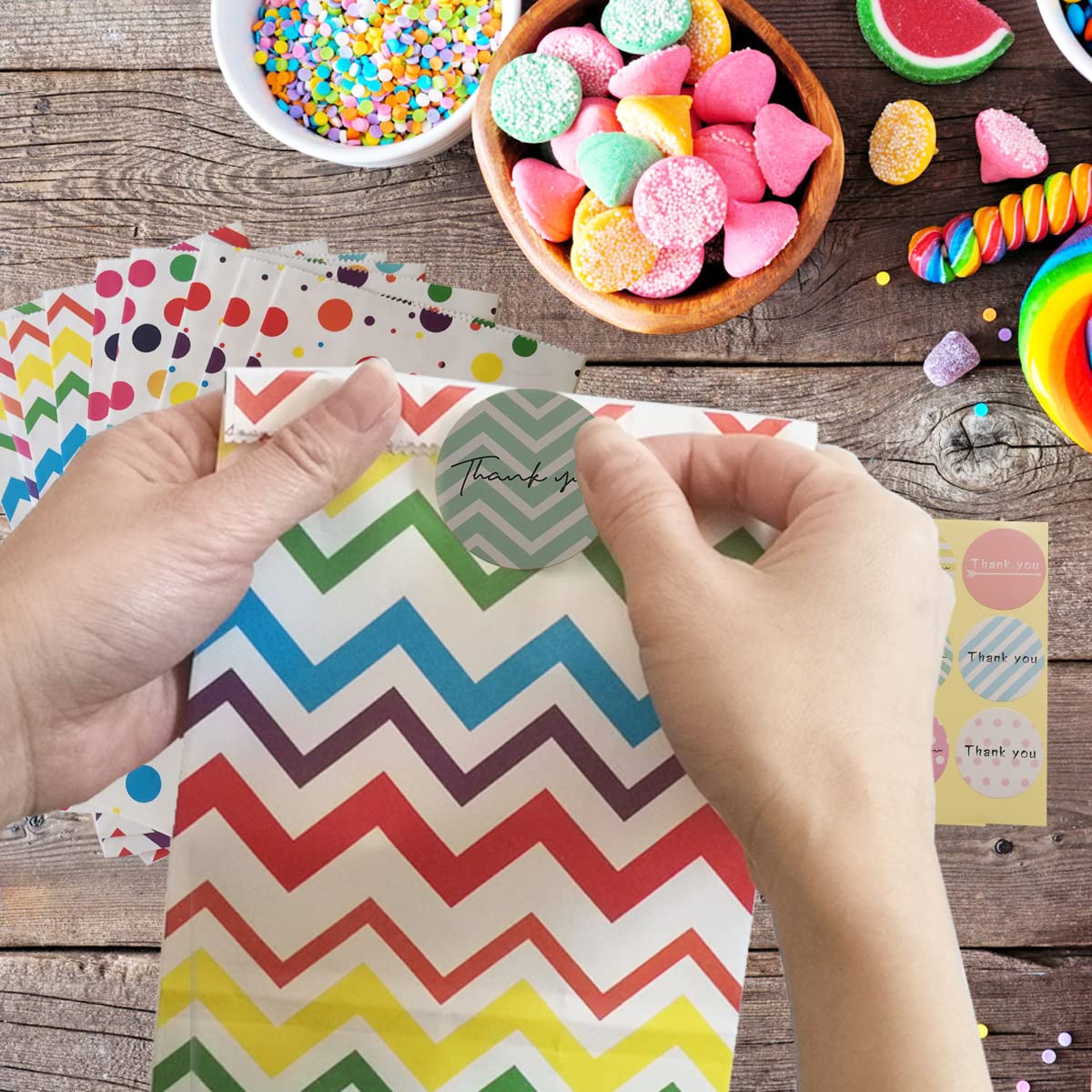 Sacchetti Regalo Di Carta Colorati - 20 Pezzi Con Adesivi | Per Feste, Compleanni E Occasioni Speciali - Foto 5