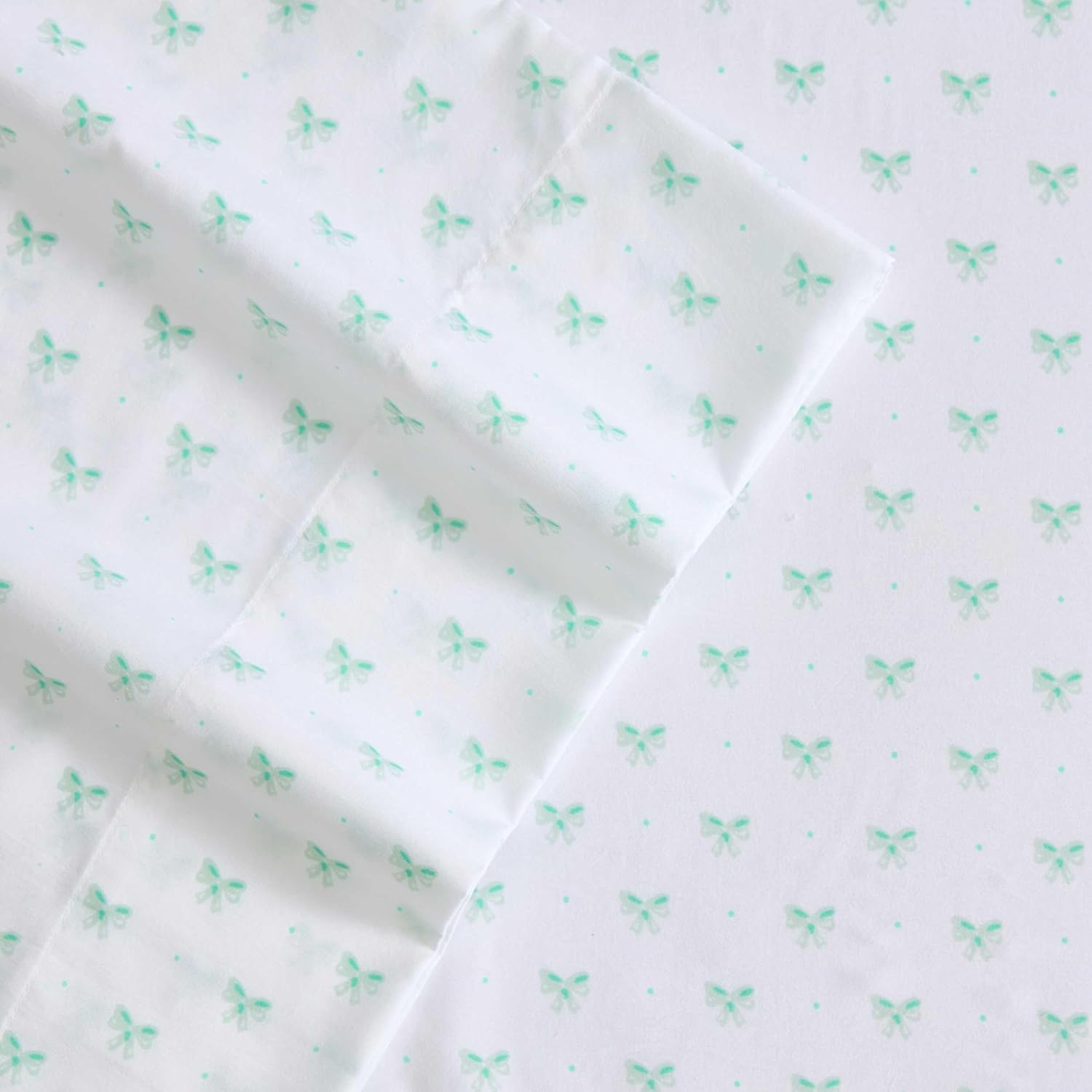 Laura Ashley Kids - Full Sheet Set, Soft & Wrinkle-Resistant Toddler Bedding Set, Deep Pockets, Girl Bed Sheets with Matching Fitted Sheet & Pillowcases (Lovely Bows Blue)