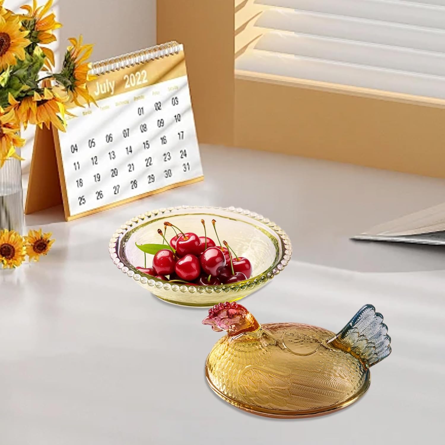 Crystal Glass Candy Dish, Chicken Candy Dish with Lid, Vintage Candy Bowl, Snack Dessert Cookie Candy Dish for Office Desk Home Kitchen Tabletop, Yellow, Candy Bowl, STANDARD