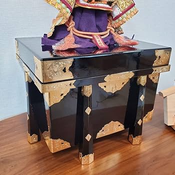 Amazon | 品 正絹威 鎧師 龍玉作 大鍬形之兜 五月人形 漆塗り収納 大 Amazon | 品 正絹威 鎧師 龍玉作 大鍬形之兜 五月人形 漆塗り収納 大