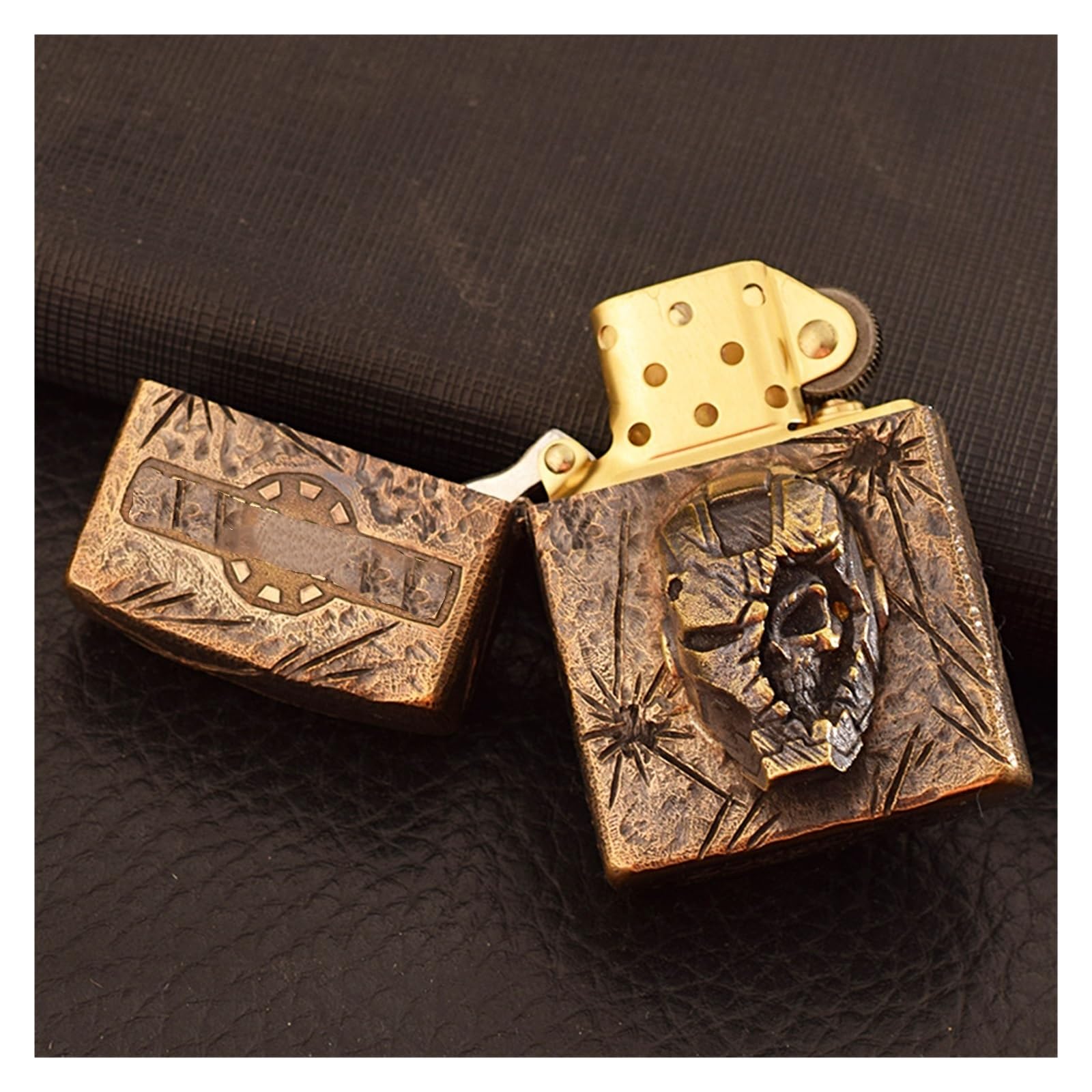 Zapalniczka naftowa w stylu vintage, wytłaczany metal, klapka, wiatroszczelny, miękki płomień, zapłon ściernicy, do wielokrotnego napełniania (paliwo nie jest dołączone)