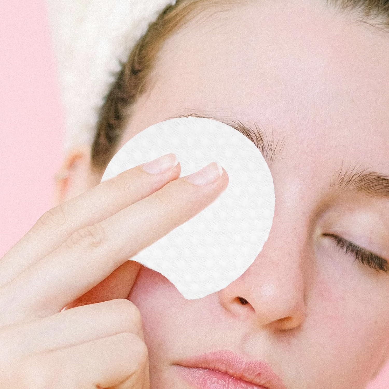 900pcs Half-Round Makeup Removal Cotton Pads Thickened Facial Rounds Skin-Friendly Cosmetic Cleaning Pads for Daily Face Care